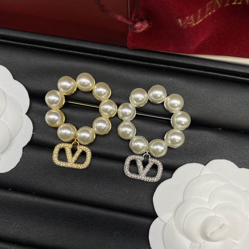 Valentino brooch 12lyx6